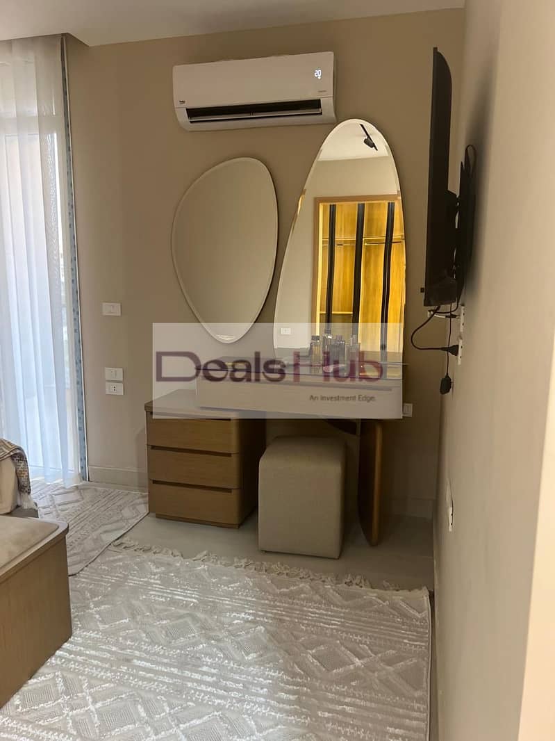 12 b379e2d4-fe3c-40f8-9c60-f8b0ce462616. jpg