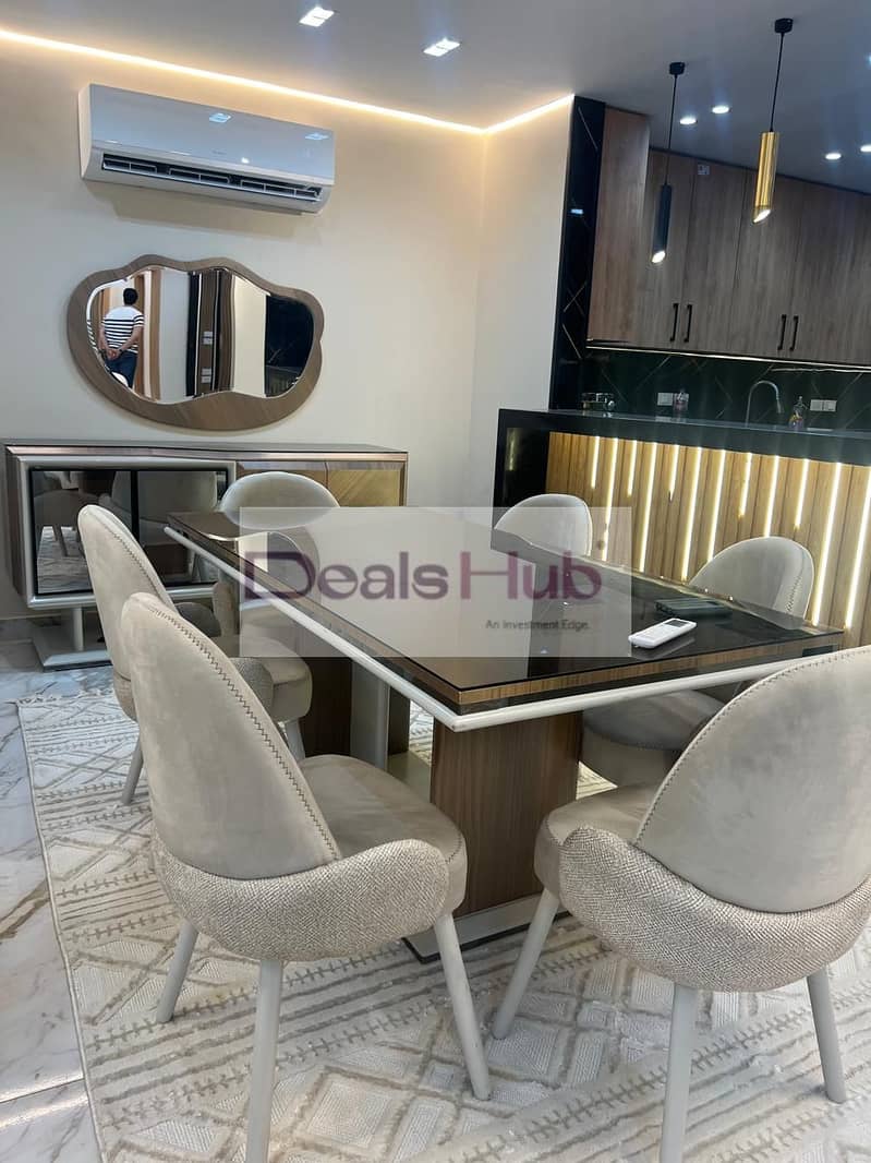 14 f3aa0b44-753c-4097-bb1a-dac3f521e58c. jpg