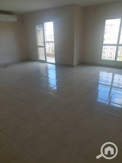 3 Bedroom Flat for Sale in New Cairo, Cairo - 0d2965f5-f3c8-4770-9f33-d0128be1ce31. jpeg 3 Bedroom Flat for Sale in New Cairo, Cairo - 0d2965f5-f3c8-4770-9f33-d0128be1ce31. jpeg