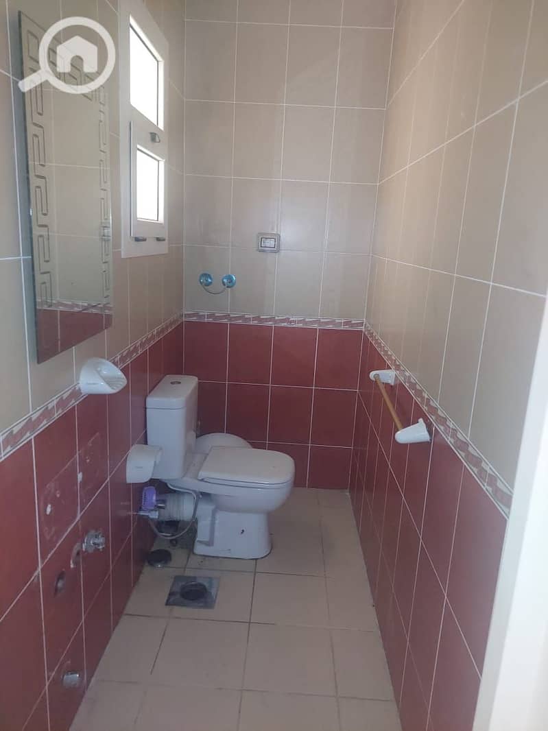 9 f69402ee-62af-40d7-964f-0b1f6e9bba88. jpeg