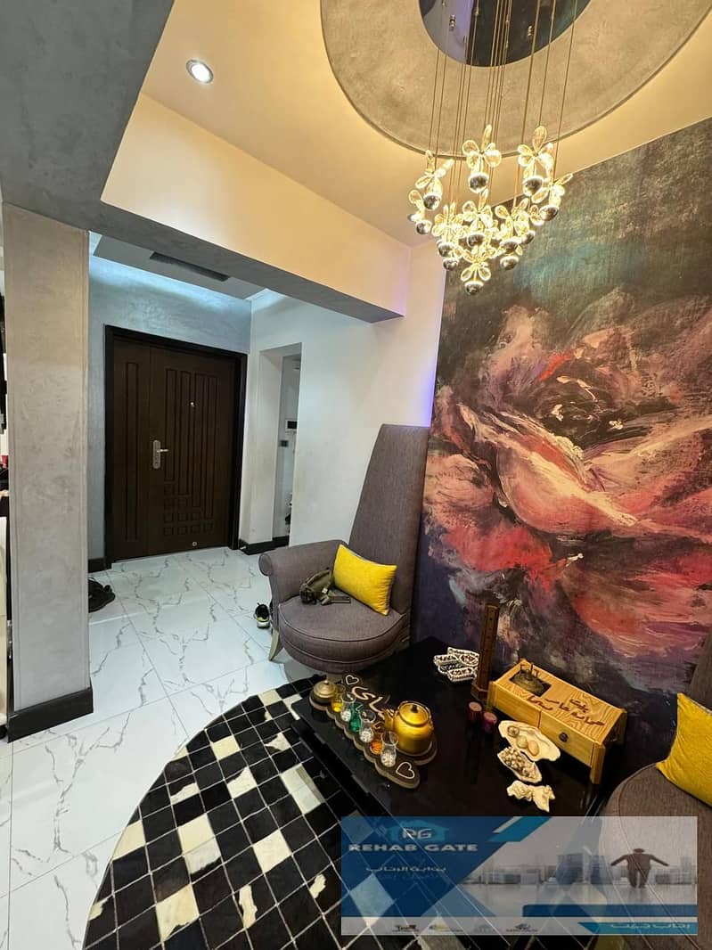 2 6eb06715-9c40-4b2a-9ec6-7328f567f423. jpg