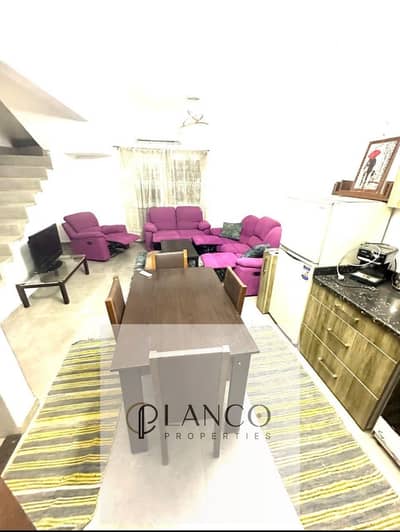 تاون هاوس 2 غرفة نوم للايجار في الشيخ زايد، الجيزة - IMG-20251116-WA0022. jpg