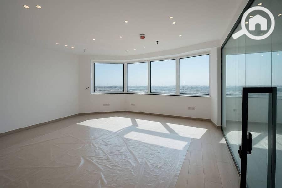 3 WhatsApp Image 2025-11-09 at 17.47. 56_0051ed26. jpg