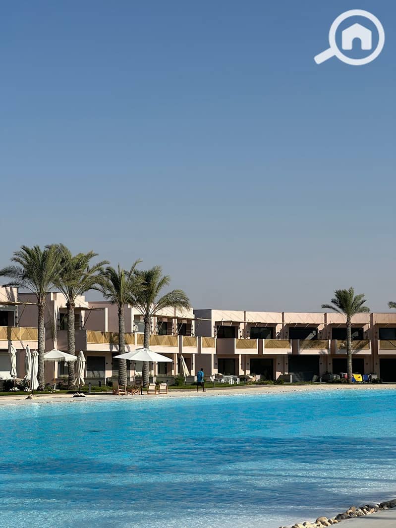 3 6b6c895e-a776-4cdd-8973-031398a2af25. jpeg