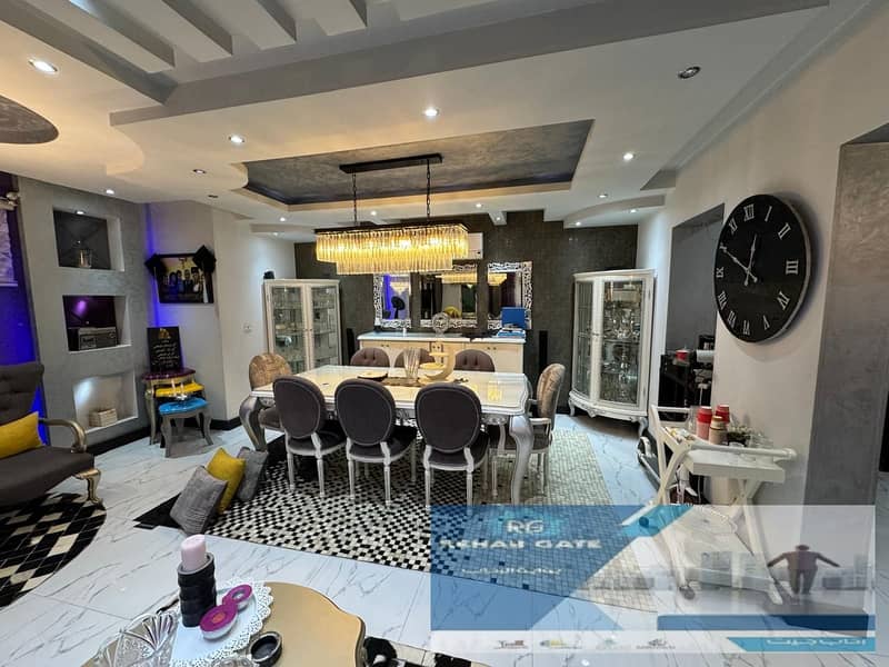 10 00981397-ad84-41a8-8a36-13ece69b6b32. jpg