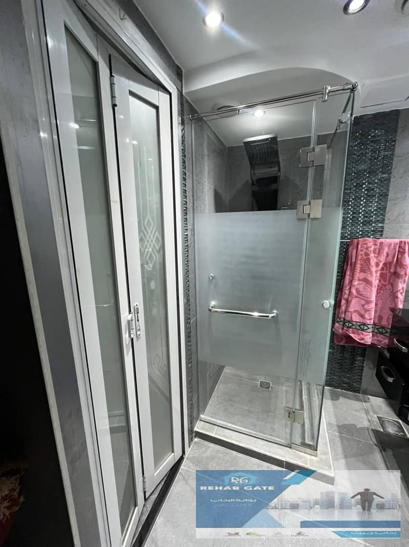 13 d9890381-d382-47be-a17c-5f1762d8a446. jpg