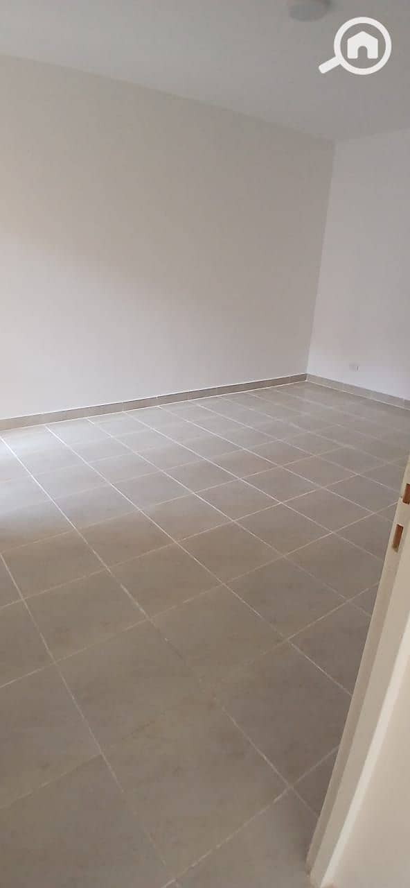 5 05ff376e-d1bd-4c83-bb2c-99c4ea73b1da. jpeg