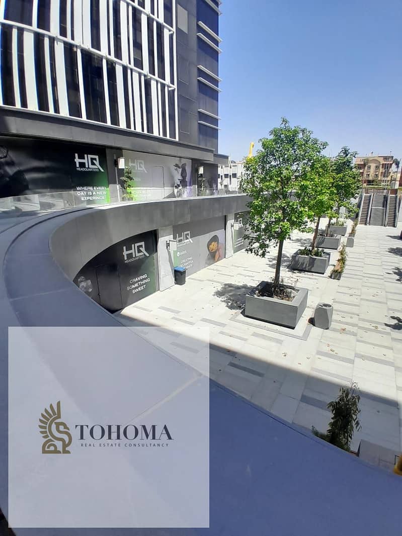 4 f51ce561-5411-4f68-aee7-f43c9fbf5b2c. jpg