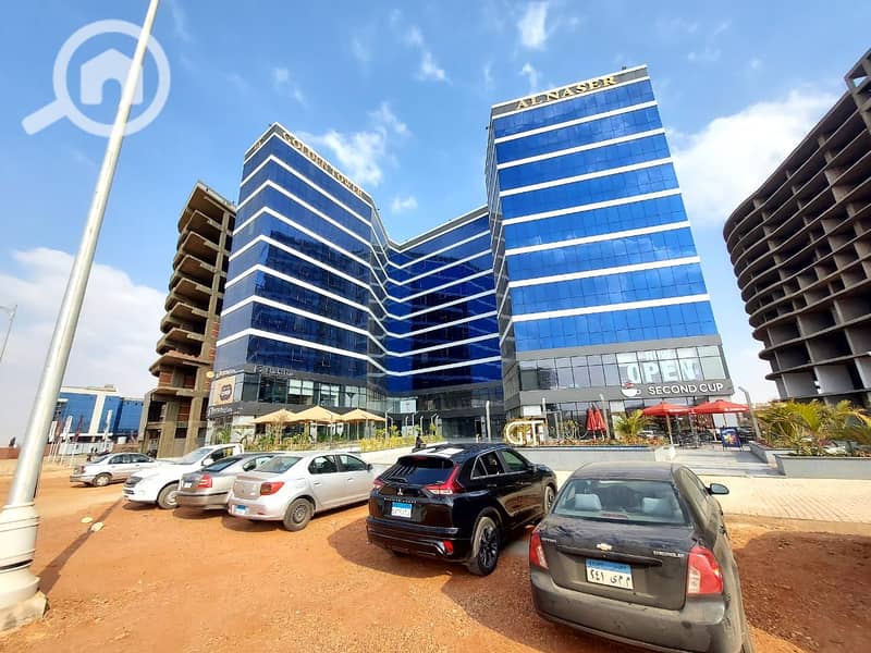 2 WhatsApp Image 2025-11-15 at 17.29. 02. jpeg