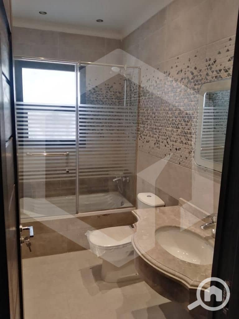 9 Courtyard Sodic 9. jpg