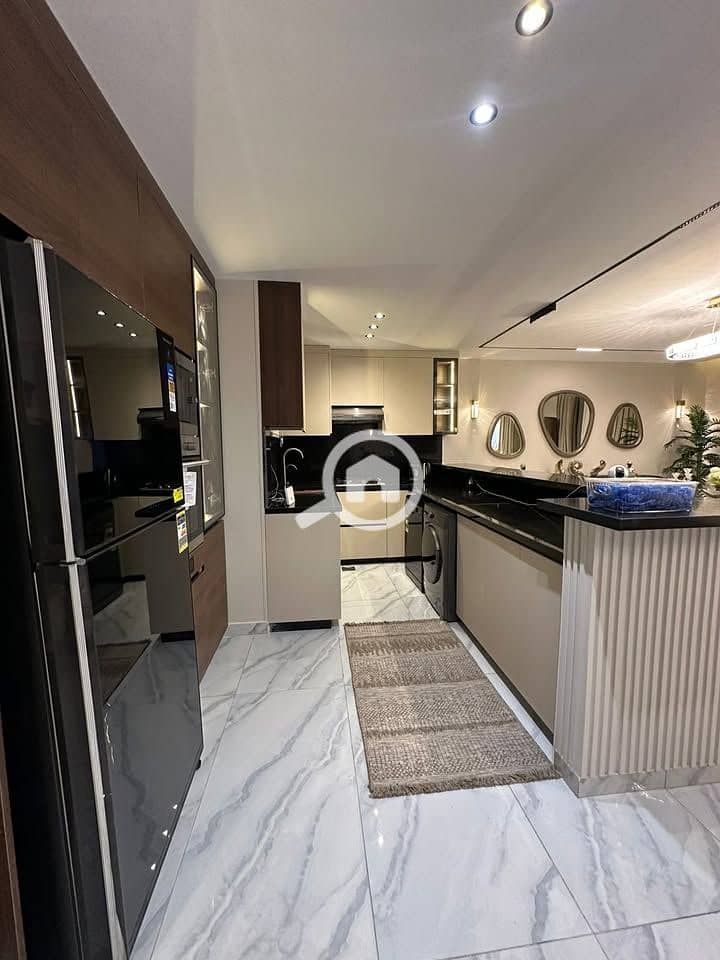 11 558055091_762381493283318_3417313795532432892_n. jpg