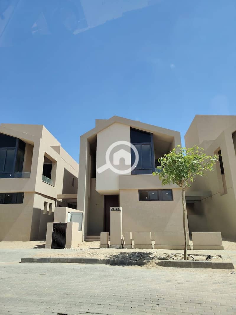 9 WhatsApp Image 2025-09-28 at 12.33. 09_060001cd. jpg