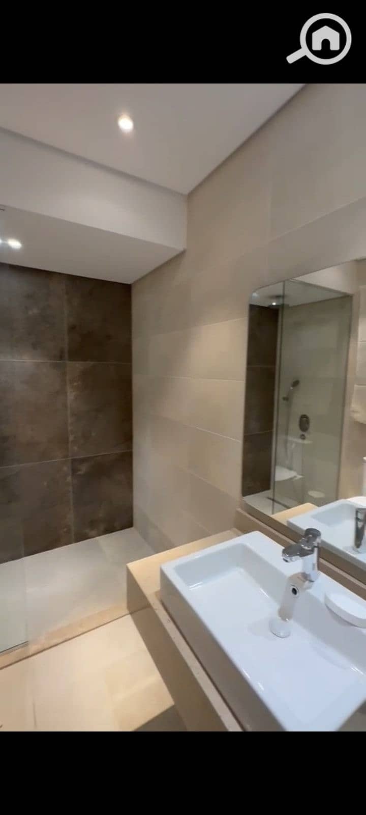 10 384098671_3597774857120847_3140264119930126348_n. jpg