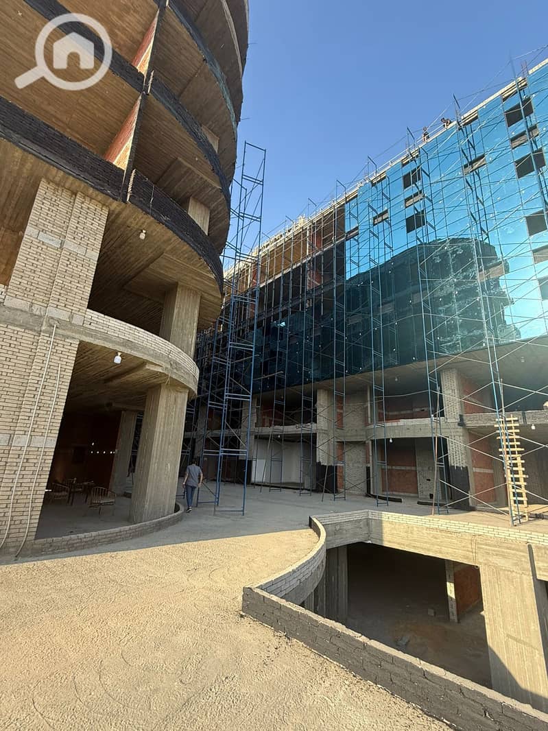 15 a6e6f831-f8ee-4645-aa03-7fb49e153b2c. jpg