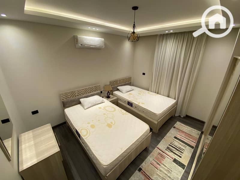 11 WhatsApp Image 2025-11-15 at 14.08. 58 (2). jpeg