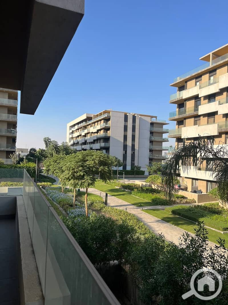 4 579868636_832268633189449_5071366259828046650_n. jpg