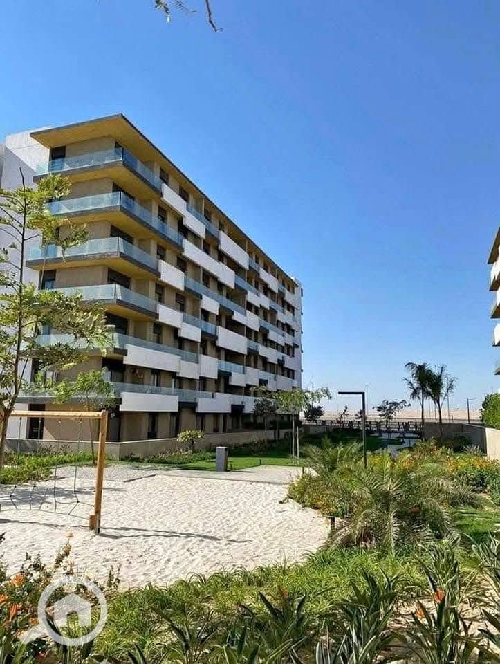 8 580969414_25652967320976426_1836143632502521583_n. jpg