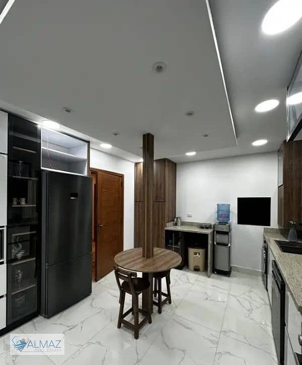 10 WhatsApp Image 2025-11-16 at 11.49. 28 AM. jpeg