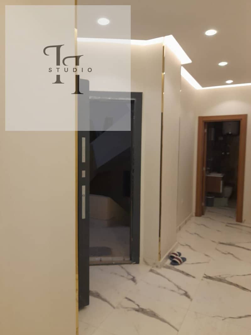 2 WhatsApp Image 2025-11-16 at 1.04. 53 PM. jpeg