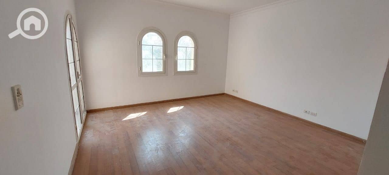 11 ca1cc2f0-8f44-466a-826e-f5dfa16e08e5. jpeg