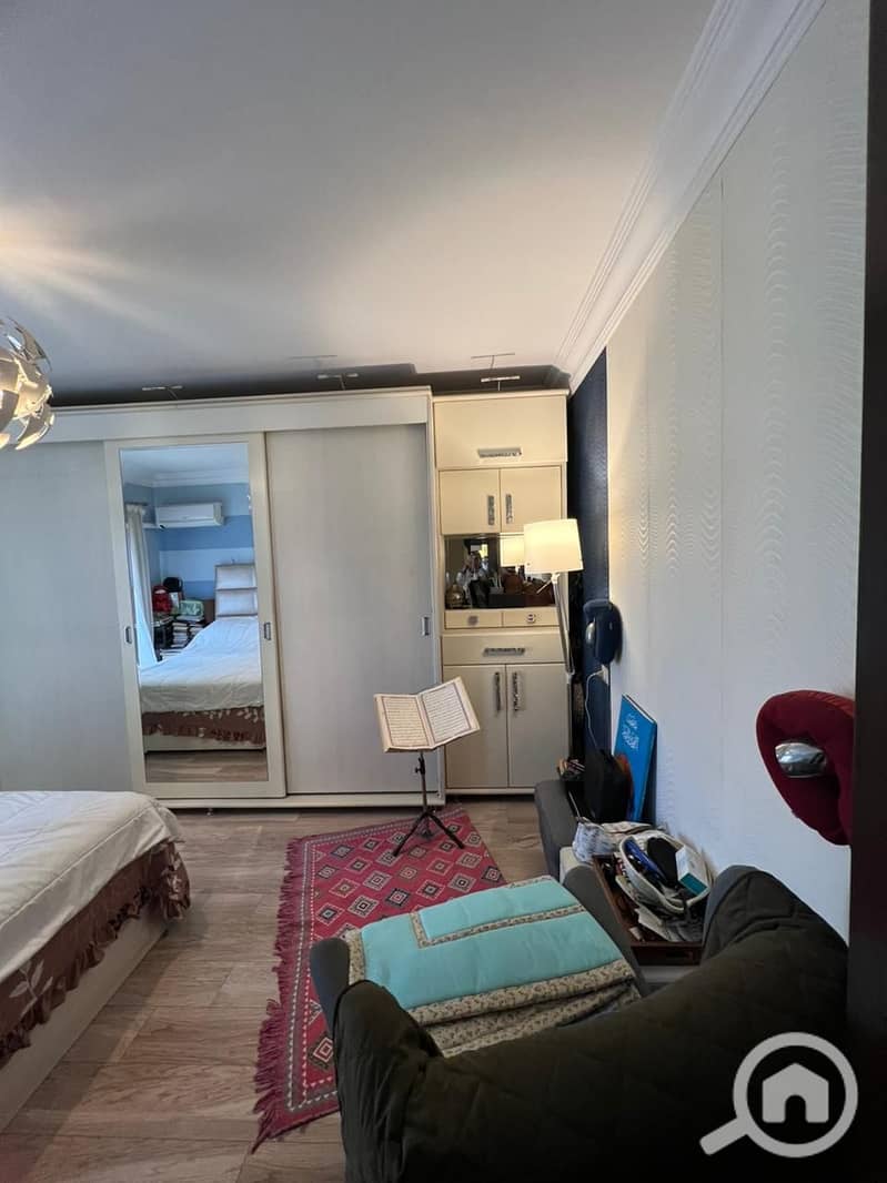 7 89aefa4b-d29a-47b8-8dc1-ddfbbe2e815a. jpeg