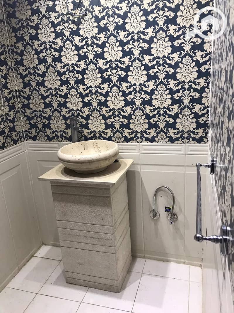 10 10733eaa-278f-4316-82a8-8896dbec5514. jpg