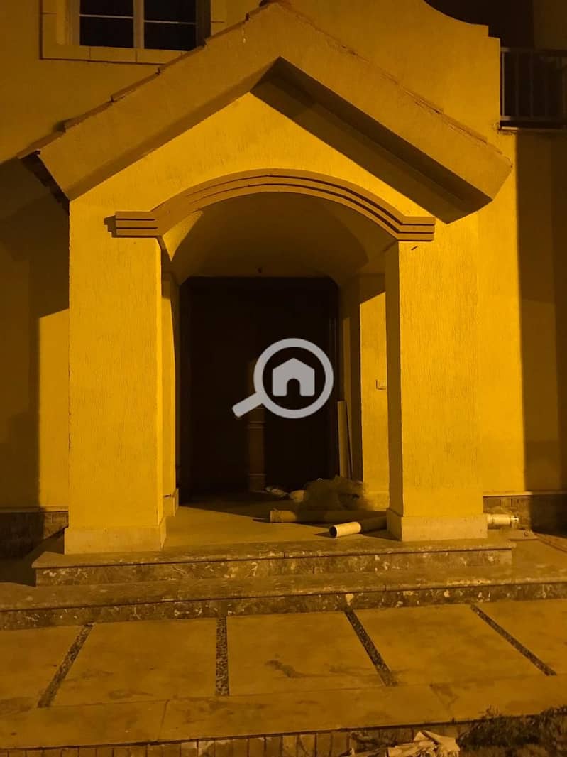 12 a1299d86-2054-45c3-b467-19d31786cf01. jpg