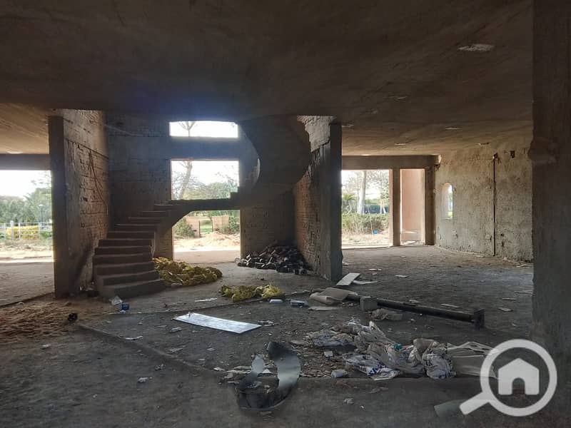 3 0f79ca18-9f37-49a3-be96-e1ea7b23638a. jpeg