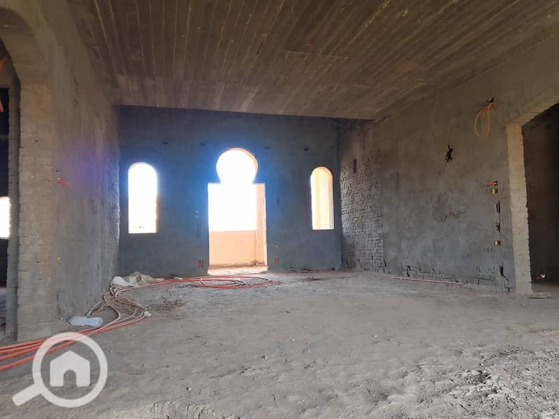 11 62f305bd-916c-43e4-a274-9c03ae64f3d3. jpeg