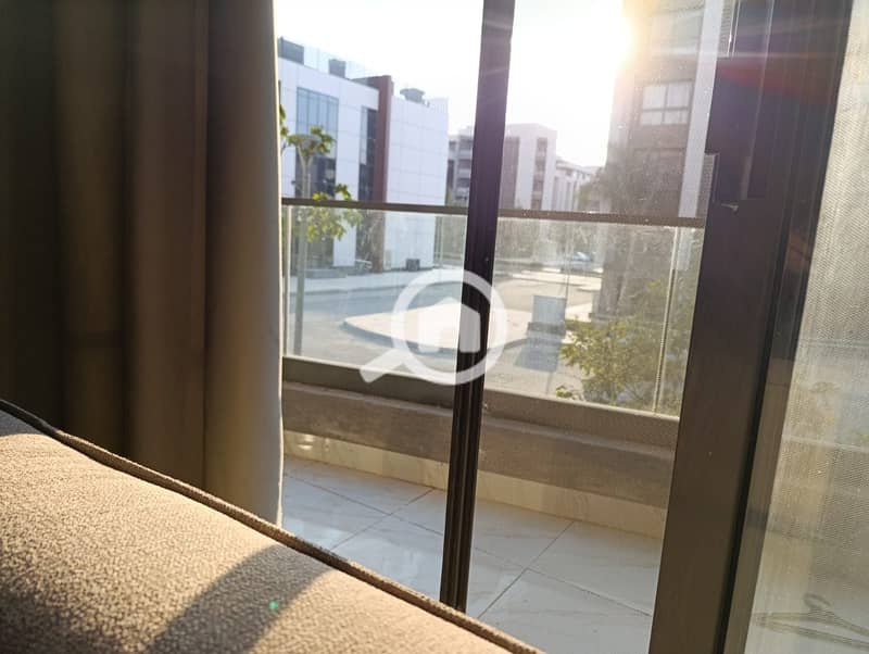 5 7a519ca9-c661-4918-b874-0fdff9fa22a5. jpg