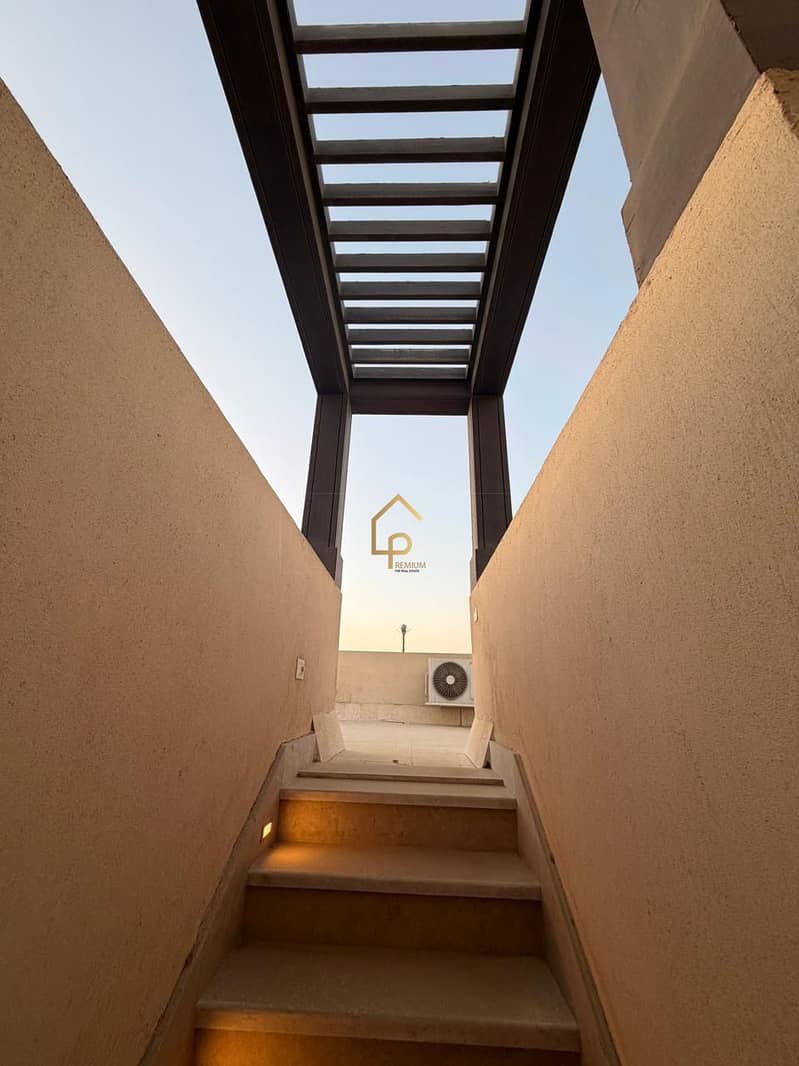 19 WhatsApp Image 2025-11-12 at 2.12. 20 PM. jpeg