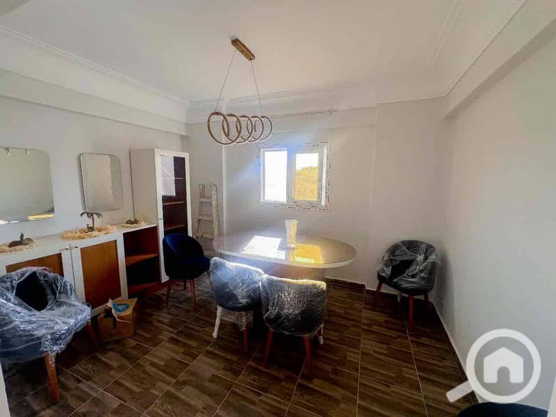 11 7e55fc95-fabb-4b46-b0b9-8bcc1bf0d171. jpg