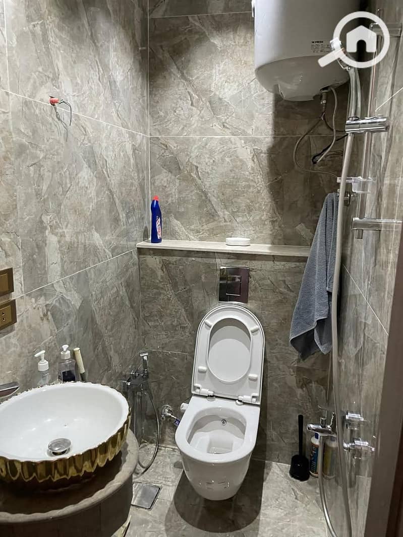 7 83721c2b-5391-430c-ac67-1b36d9b44161. jpeg