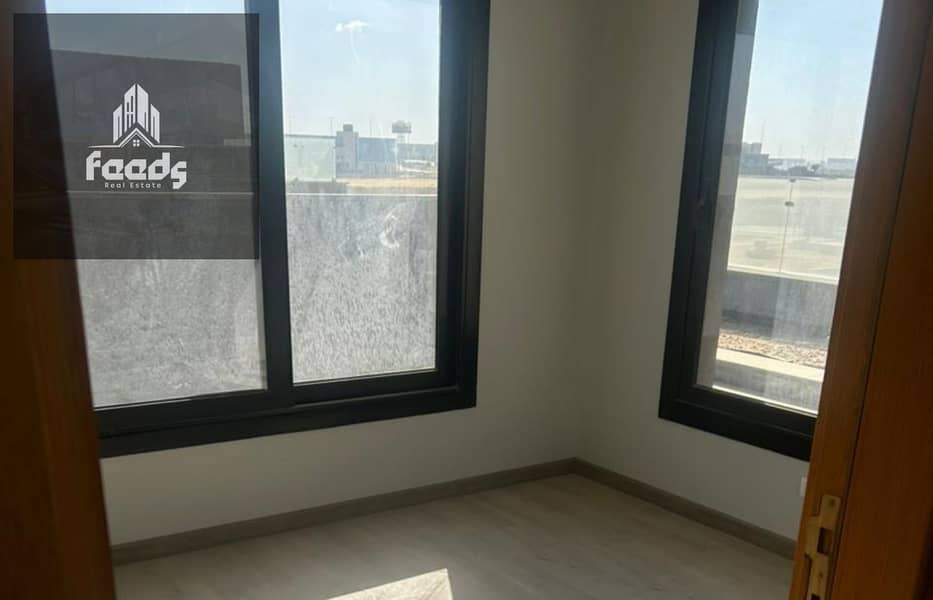 5 WhatsApp Image 2025-11-16 at 1.02. 50 PM (1) (1). jpeg