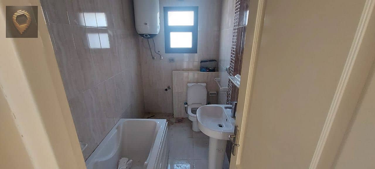 9 WhatsApp Image 2025-11-07 at 14.44. 15_c4d403c3. jpg