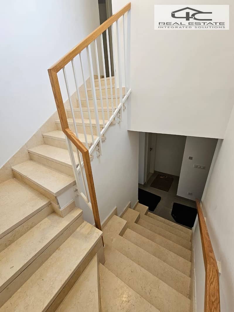 3 WhatsApp Image 2025-11-13 at 6.04. 00 AM. jpeg