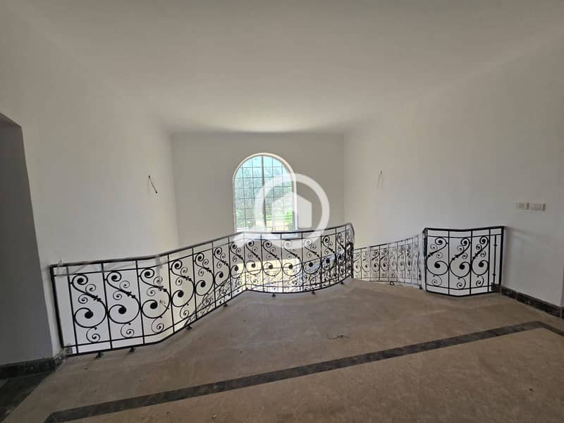 8 18ac16d3-f669-452e-804c-66b34b7eb688. jpeg