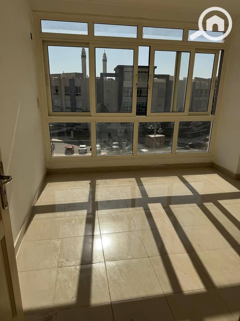 3 cdadd7ca-4c87-4c21-a8fe-fc2736918a7b. jpg