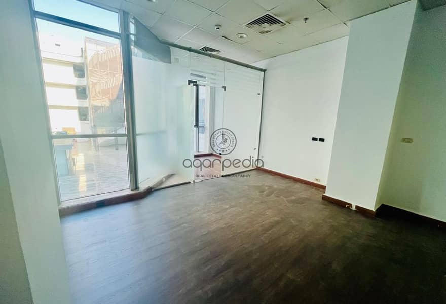 6 c2bf15fb-8e39-4bbd-b75e-d09c32c3ed37. jpg