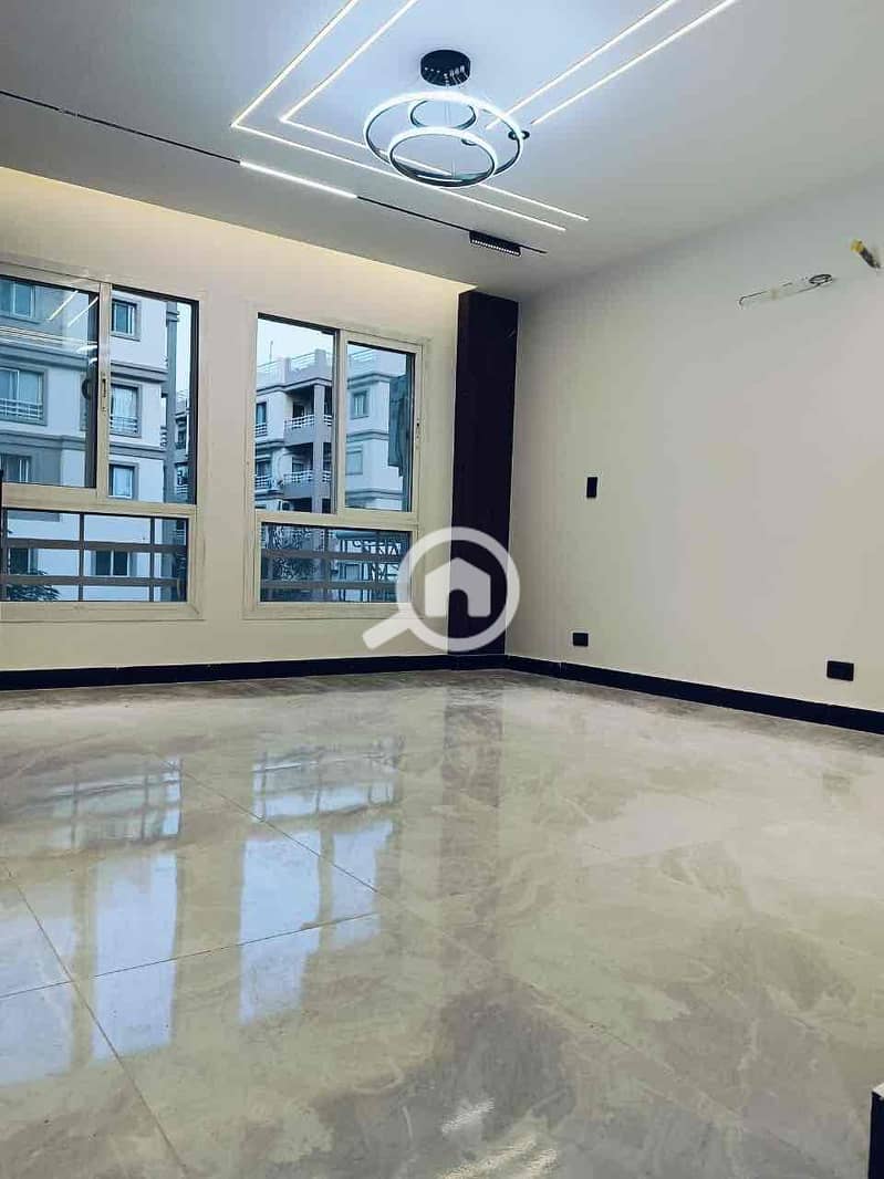 3 810d35ef-5a81-4a8c-9f2c-a54f688cf955. jpg