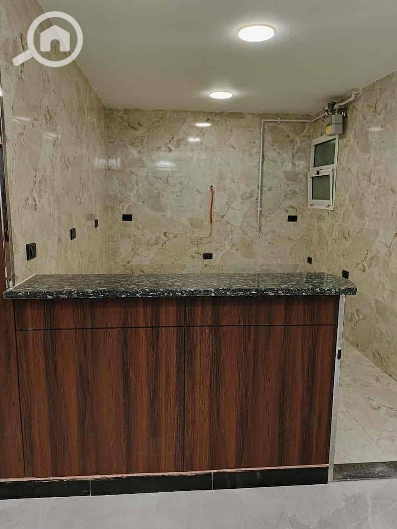 7 17753a32-8e53-4282-ab9f-c1f7f632f447. jpg