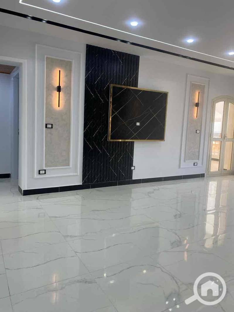 5 f1cd301b-bdb7-47e2-8c87-bed7a8cb53ac. jpg