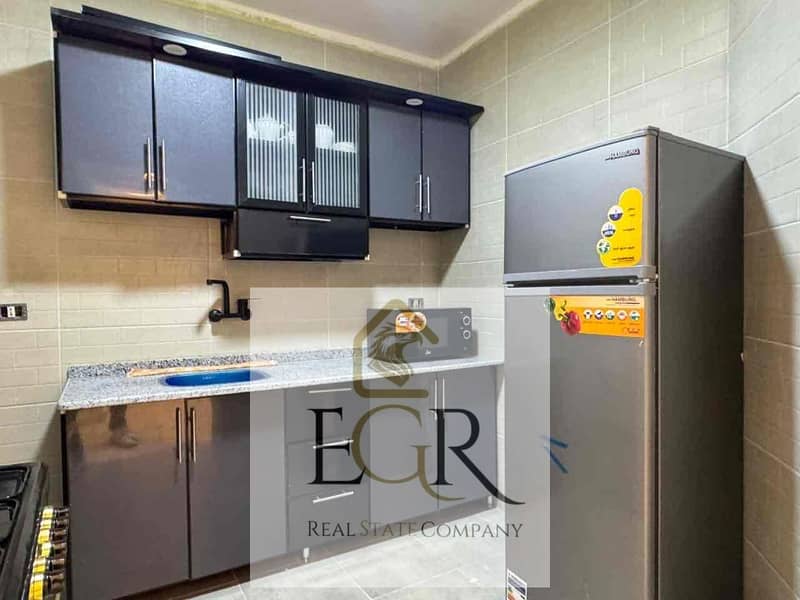 8 6e92d60f-972c-44c8-98c3-f659874ca8af. jpg