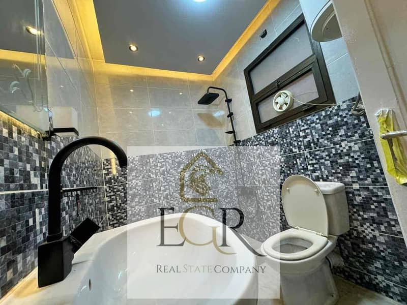 9 ed4a8122-eae2-444f-bc47-15d7834eafef. jpg