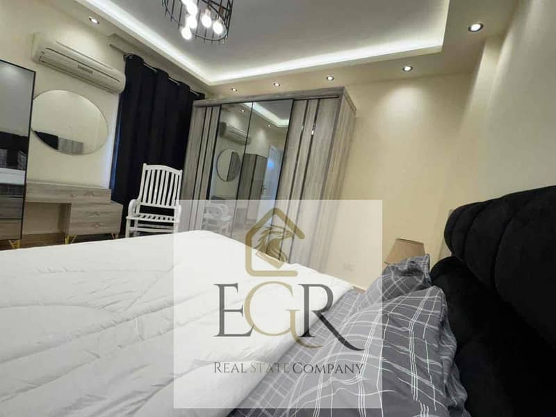 12 627d29ba-0894-4d84-b858-768e20a39bbd. jpg