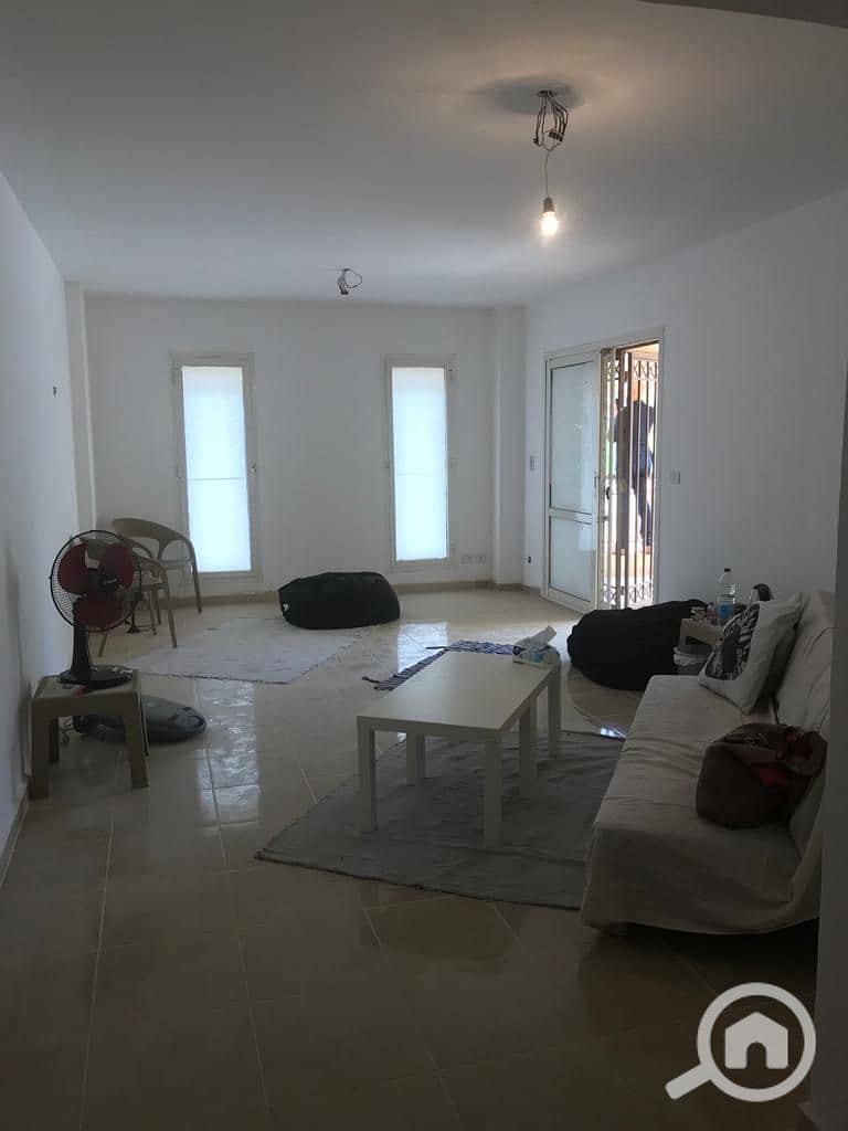 6 b012c23c-8e4a-4a85-b930-53d99ffbc058. jpg