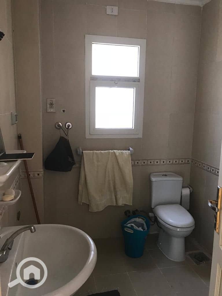 10 c0ef8e27-3113-49a5-b89f-07936b21683b. jpg