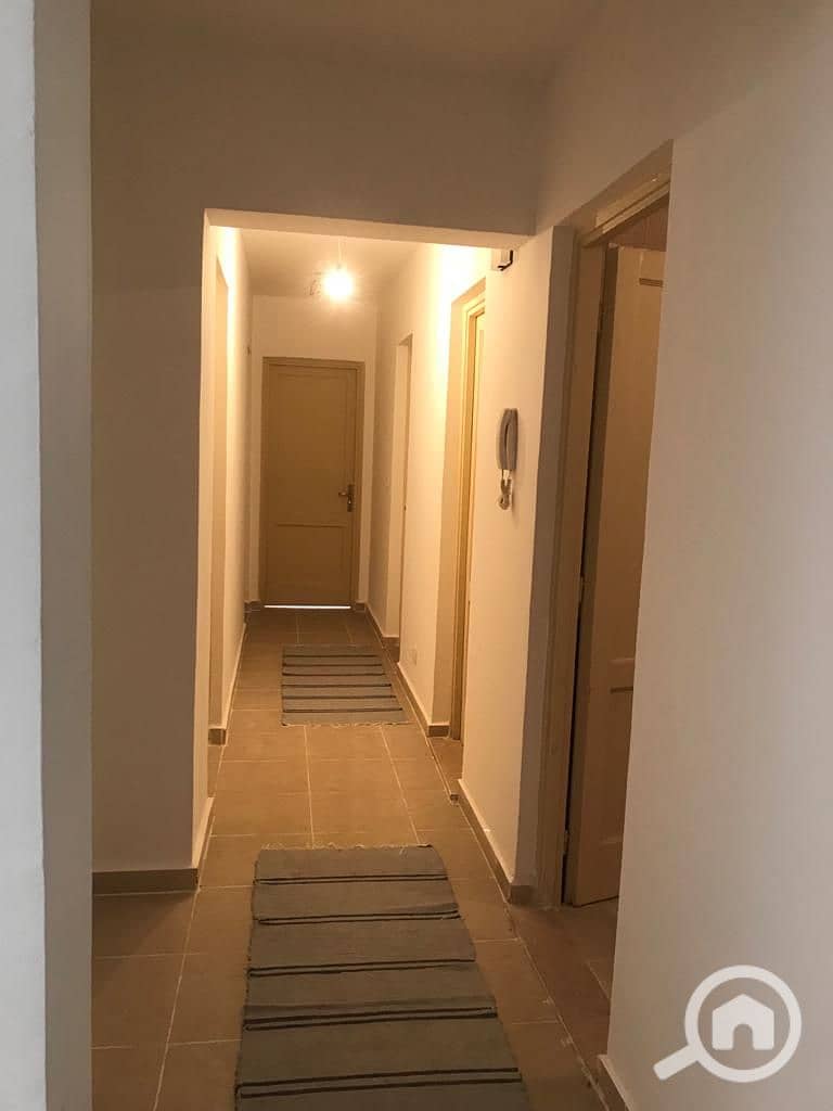 11 00f136dc-81c6-4c3c-b0c6-0c6dc4fc10bc. jpg