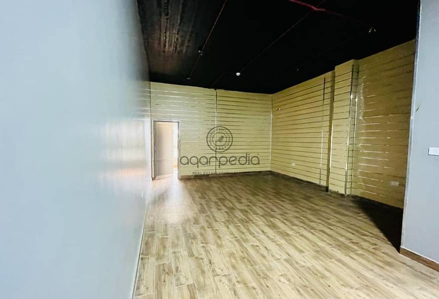 4 5b38efe0-ff71-4c37-ad6e-607c0cd409cb. jpg