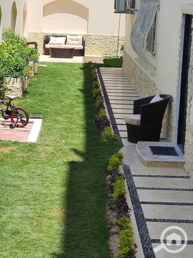 12 WhatsApp Image 2025-11-16 at 08.40. 51_51de3bc8. jpg